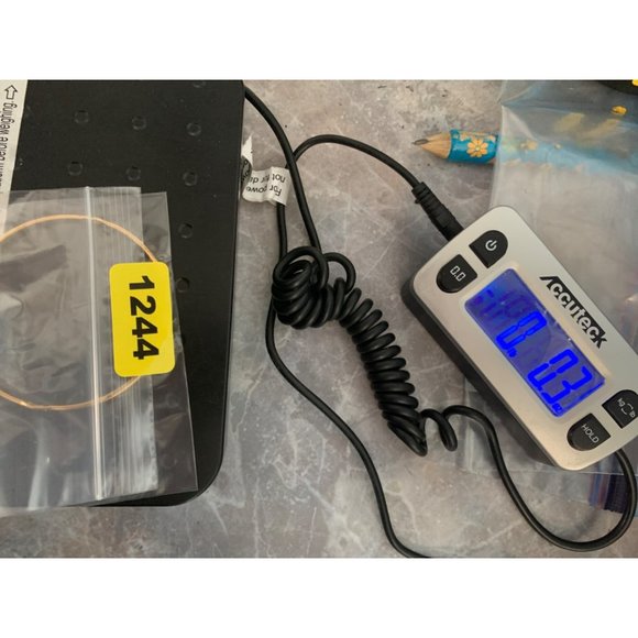 Monet Gold Tone Bracelet Woman’s Jewelry - Picture 4 of 4